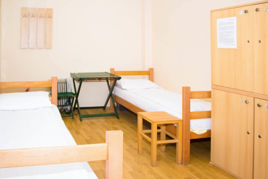 Hostel Jasmin Belgrad Exteriör bild